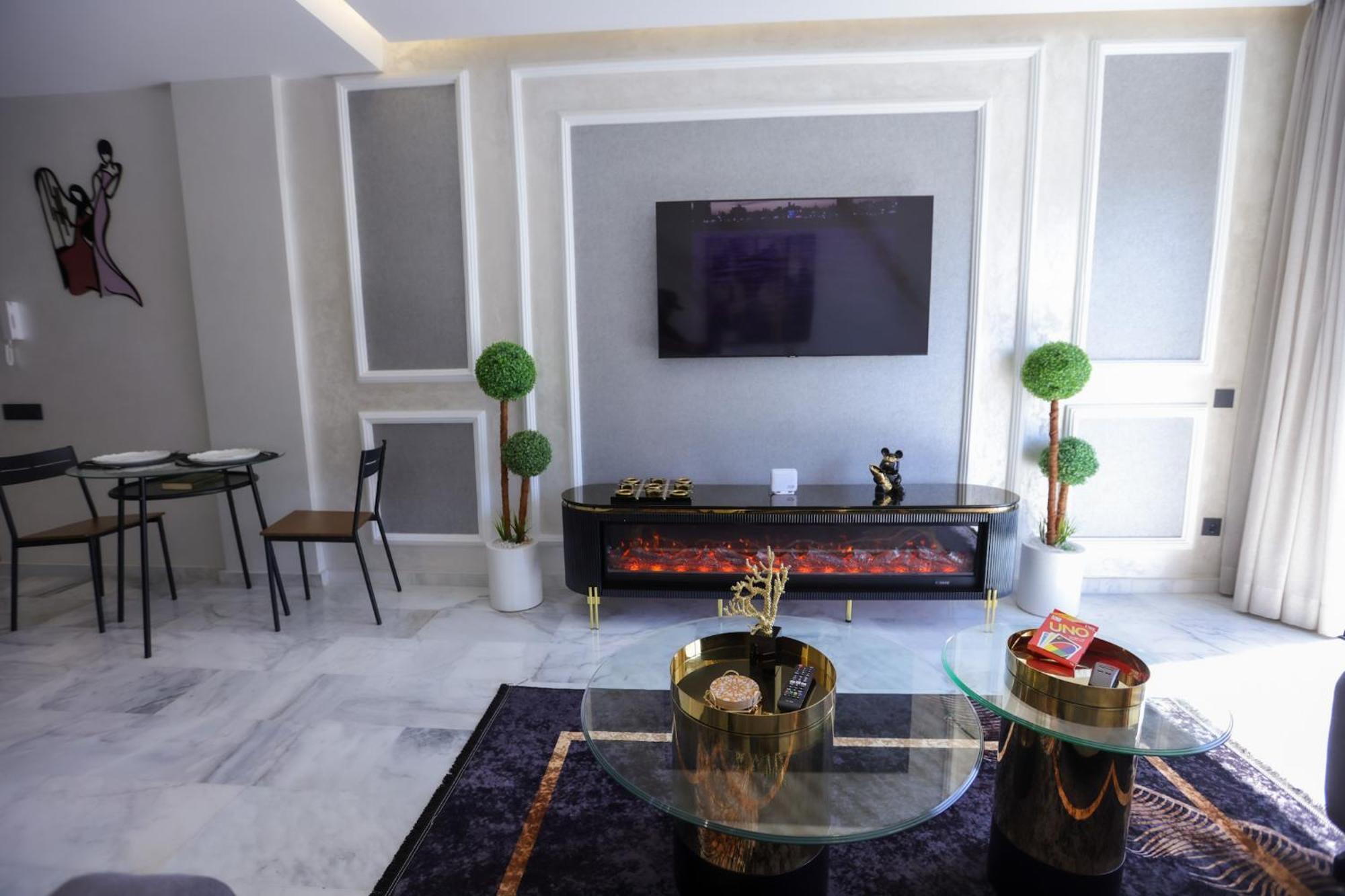 Modern Cozy Ghandi District Apartamento